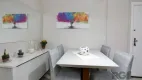 Foto 6 de Apartamento com 3 Quartos à venda, 67m² em Vila Ipiranga, Porto Alegre