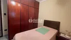 Foto 5 de Casa com 3 Quartos à venda, 233m² em Aclimacao, Uberlândia