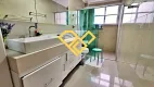 Foto 10 de Apartamento com 2 Quartos à venda, 102m² em Gonzaga, Santos