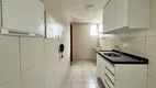 Foto 10 de Apartamento com 3 Quartos à venda, 63m² em Espinheiro, Recife