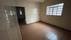 Foto 4 de Casa com 2 Quartos à venda, 163m² em Parque São Luís, Taubaté