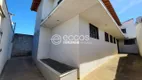 Foto 5 de Imóvel Comercial com 4 Quartos para alugar, 300m² em Segismundo Pereira, Uberlândia