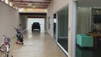 Foto 2 de Casa com 3 Quartos à venda, 500m² em Alto Umuarama, Uberlândia