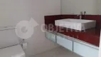 Foto 20 de Casa com 3 Quartos para alugar, 280m² em Fundinho, Uberlândia