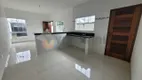 Foto 3 de Casa com 2 Quartos à venda, 65m² em GOLFINHO, Caraguatatuba