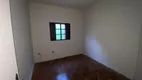 Foto 9 de Casa com 4 Quartos para alugar, 100m² em Nossa Senhora Aparecida, Uberlândia