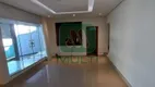 Foto 3 de Casa com 3 Quartos para alugar, 400m² em Cidade Jardim, Uberlândia