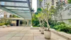 Foto 32 de Apartamento com 3 Quartos à venda, 390m² em Jardins, São Paulo
