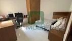 Foto 4 de Casa com 3 Quartos à venda, 250m² em Marta Helena, Uberlândia