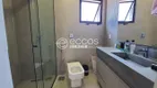 Foto 16 de Casa de Condomínio com 4 Quartos à venda, 214m² em Alto Umuarama, Uberlândia