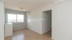 Foto 2 de Apartamento com 3 Quartos para alugar, 65m² em Humaitá, Porto Alegre