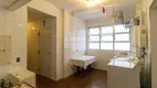 Foto 11 de Apartamento com 3 Quartos à venda, 280m² em Higienópolis, São Paulo