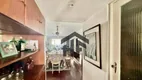Foto 4 de Apartamento com 4 Quartos à venda, 240m² em Boa Viagem, Recife
