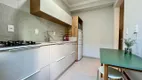 Foto 5 de Casa com 3 Quartos à venda, 157m² em Coqueiros, Florianópolis