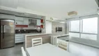 Foto 2 de Apartamento com 2 Quartos à venda, 64m² em Jardim Carvalho, Porto Alegre
