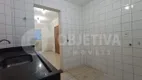 Foto 4 de Apartamento com 2 Quartos à venda, 53m² em Santa Mônica, Uberlândia