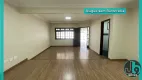 Foto 2 de Sobrado com 4 Quartos para alugar, 400m² em Tarumã, Curitiba