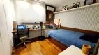 Foto 7 de Apartamento com 4 Quartos à venda, 250m² em Higienópolis, São Paulo