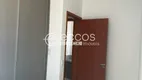 Foto 3 de Apartamento com 2 Quartos para alugar, 48m² em Santa Mônica, Uberlândia