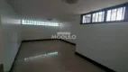 Foto 9 de Casa com 4 Quartos para alugar, 220m² em Osvaldo Rezende, Uberlândia