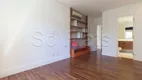 Foto 2 de Apartamento com 3 Quartos à venda, 158m² em Itaim Bibi, São Paulo