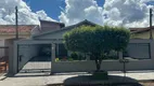 Foto 4 de Casa com 3 Quartos à venda, 200m² em Santa Monica, Londrina