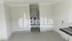 Foto 2 de Apartamento com 1 Quarto à venda, 29m² em Santa Mônica, Uberlândia