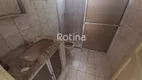 Foto 9 de Casa com 2 Quartos para alugar, 80m² em Martins, Uberlândia