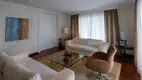 Foto 5 de Apartamento com 3 Quartos à venda, 240m² em Higienópolis, São Paulo