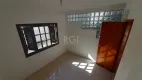 Foto 2 de Casa com 5 Quartos à venda, 121m² em Teresópolis, Porto Alegre