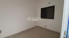 Foto 5 de Casa com 3 Quartos à venda, 91m² em Novo Mundo, Uberlândia