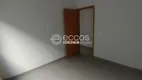 Foto 4 de Casa com 3 Quartos à venda, 92m² em Jardim Inconfidência, Uberlândia