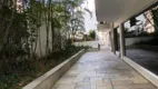 Foto 29 de Apartamento com 4 Quartos à venda, 170m² em Moema, São Paulo