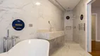 Foto 2 de Apartamento com 4 Quartos à venda, 309m² em Água Verde, Curitiba