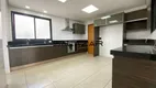Foto 7 de Apartamento com 4 Quartos à venda, 221m² em Setor Bueno, Goiânia