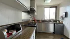 Foto 24 de Apartamento com 4 Quartos à venda, 165m² em Santo Antônio, Belo Horizonte
