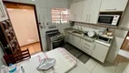 Foto 6 de Casa com 2 Quartos à venda, 110m² em Taboão, Diadema