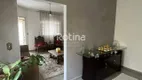 Foto 5 de Casa com 3 Quartos à venda, 190m² em Santa Mônica, Uberlândia