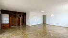 Foto 2 de Apartamento com 3 Quartos à venda, 230m² em Jardins, São Paulo