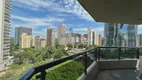 Foto 4 de Apartamento com 4 Quartos à venda, 220m² em Itaim Bibi, São Paulo