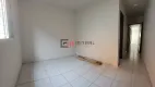 Foto 20 de Casa com 3 Quartos à venda, 74m² em Carnascialli, Londrina