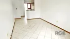 Foto 2 de Casa com 2 Quartos à venda, 59m² em Hípica, Porto Alegre