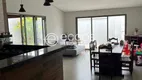 Foto 6 de Casa com 3 Quartos à venda, 210m² em Jardim Europa, Uberlândia