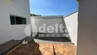 Foto 15 de Casa com 3 Quartos para alugar, 151m² em Tubalina, Uberlândia