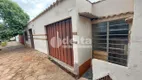 Foto 2 de Casa com 5 Quartos à venda, 140m² em Daniel Fonseca, Uberlândia