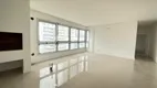 Foto 2 de Apartamento com 3 Quartos à venda, 130m² em Centro, Balneário Camboriú