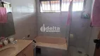 Foto 14 de Casa com 3 Quartos à venda, 258m² em Morada da Colina, Uberlândia