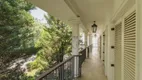 Foto 24 de Casa com 4 Quartos para alugar, 1122m² em Jardim Everest, São Paulo