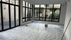 Foto 2 de Apartamento com 3 Quartos à venda, 226m² em Jardins, São Paulo