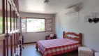 Foto 25 de Casa com 4 Quartos à venda, 290m² em Piratininga, Niterói